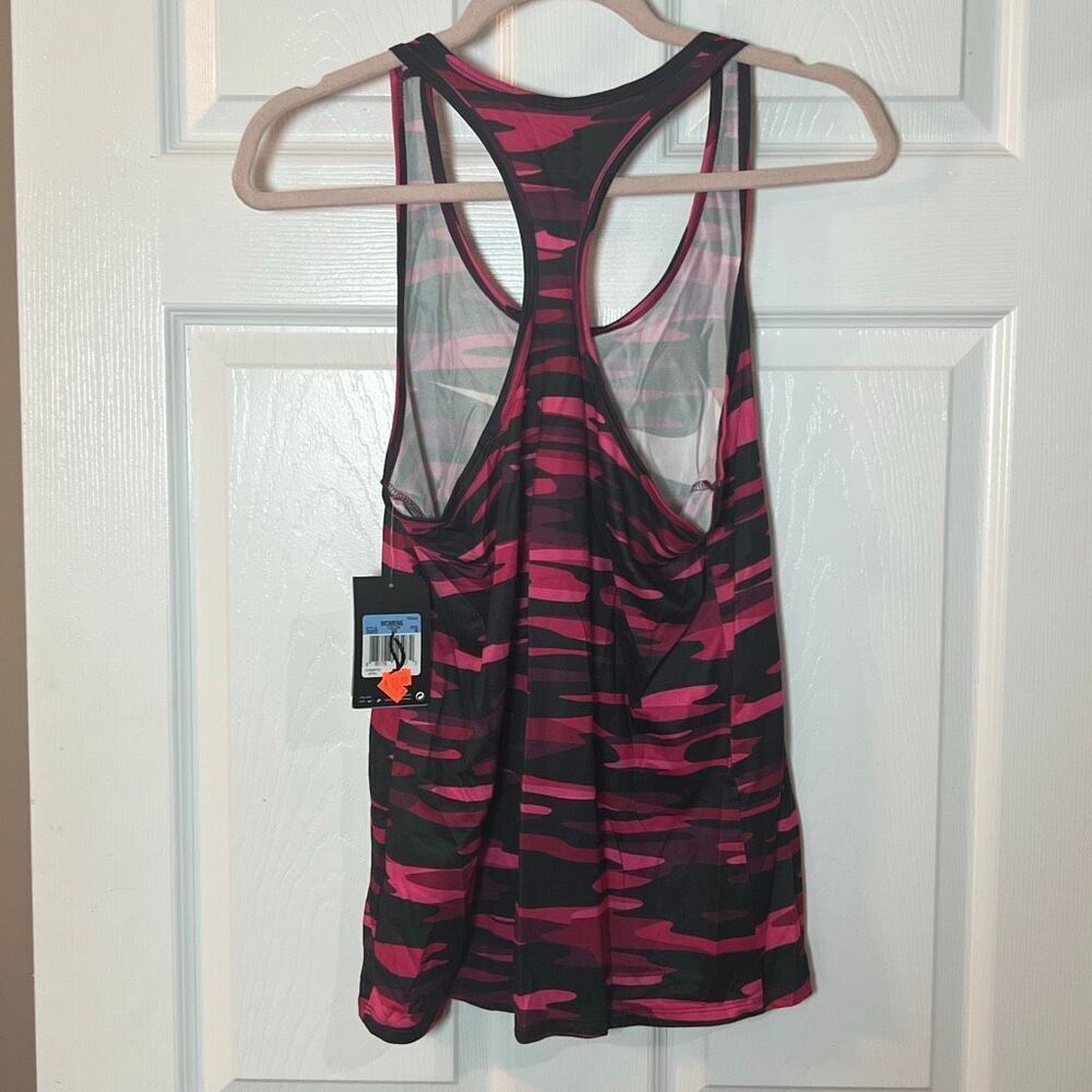 Nike Racerback Tank Bundle Size Medium - Picture 6 of 6